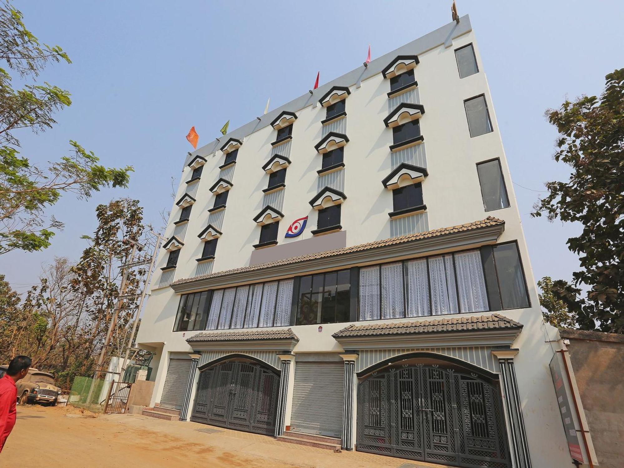 Super Capital O Sai Jagannath Hotel Khandagiri Exterior photo