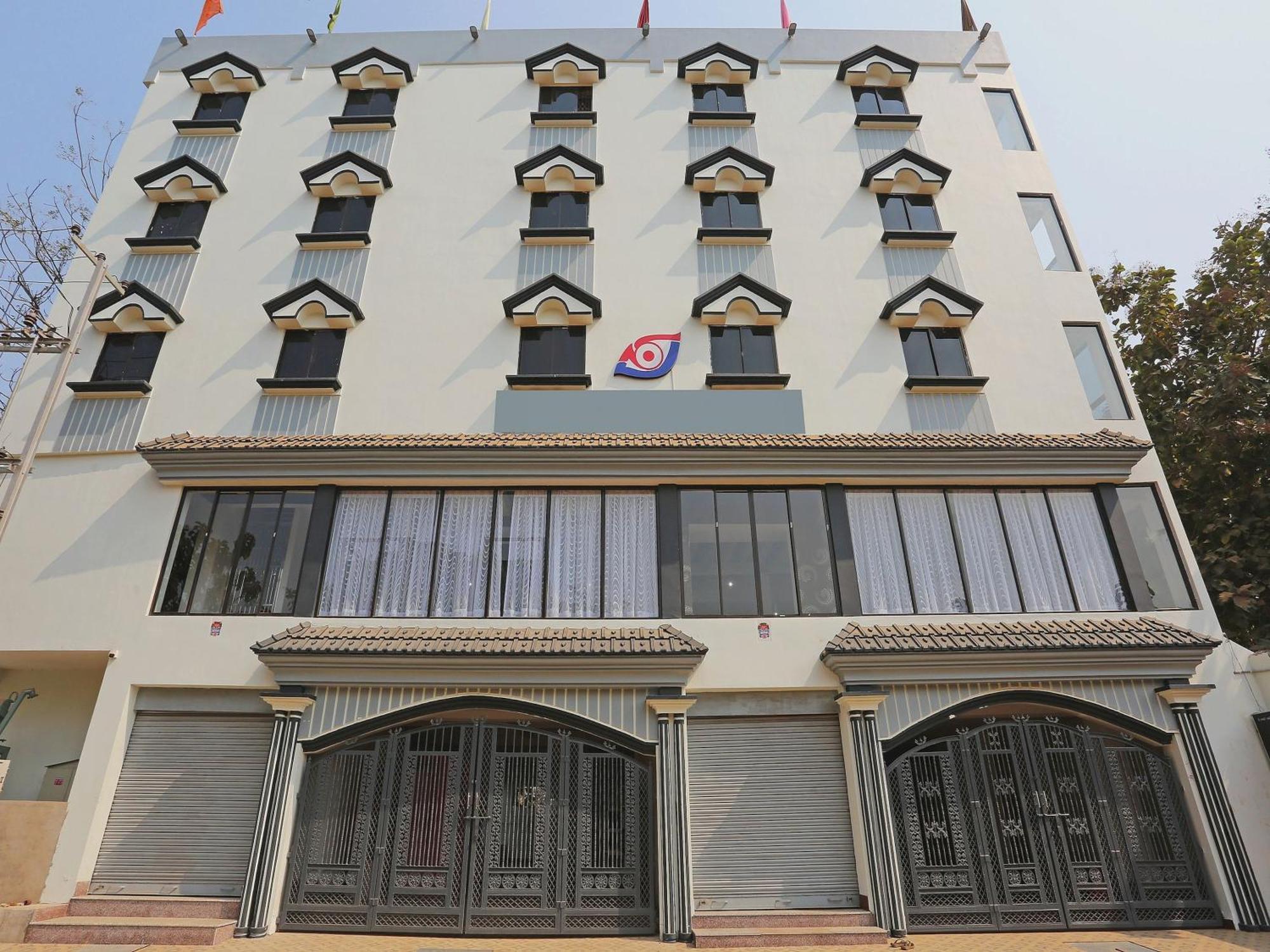 Super Capital O Sai Jagannath Hotel Khandagiri Exterior photo